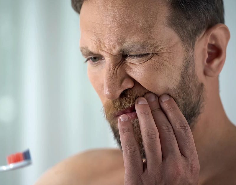 ¿Se puede curar la periodontitis?